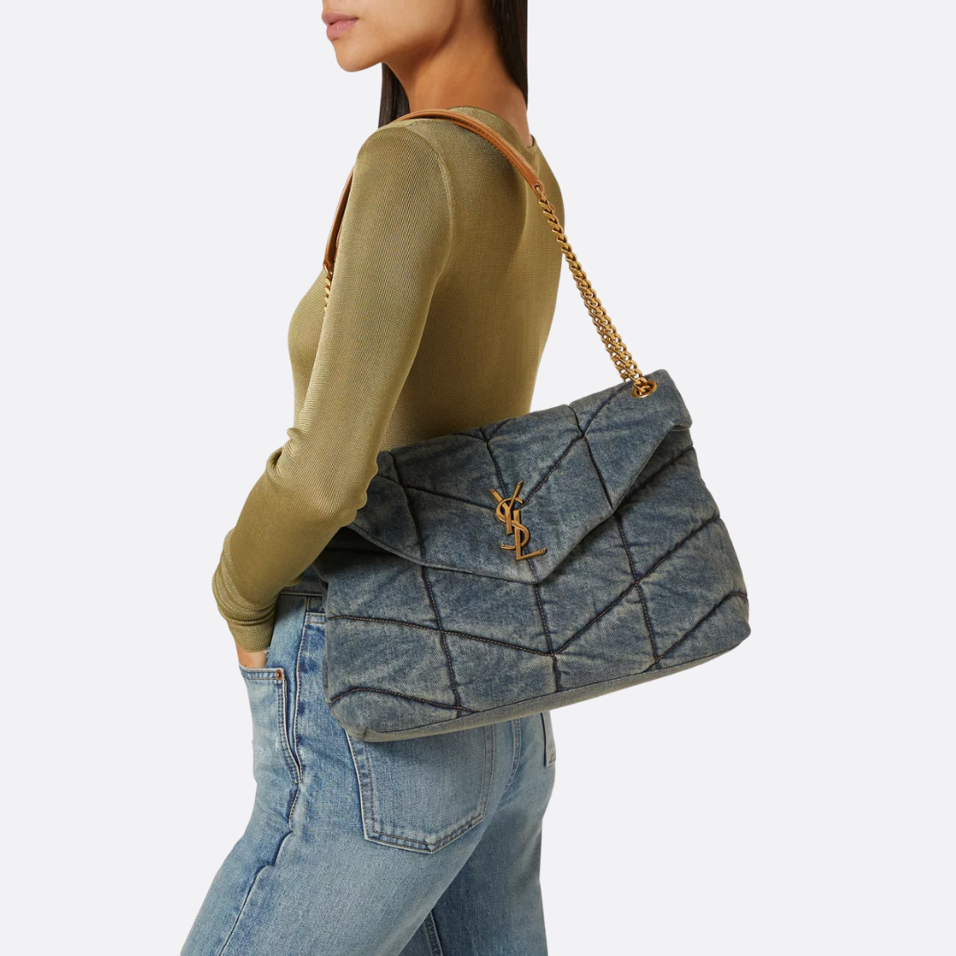 LOULOU PUFFER TASCHE AUS GESTEPPTEM VINTAGE-DENIM
