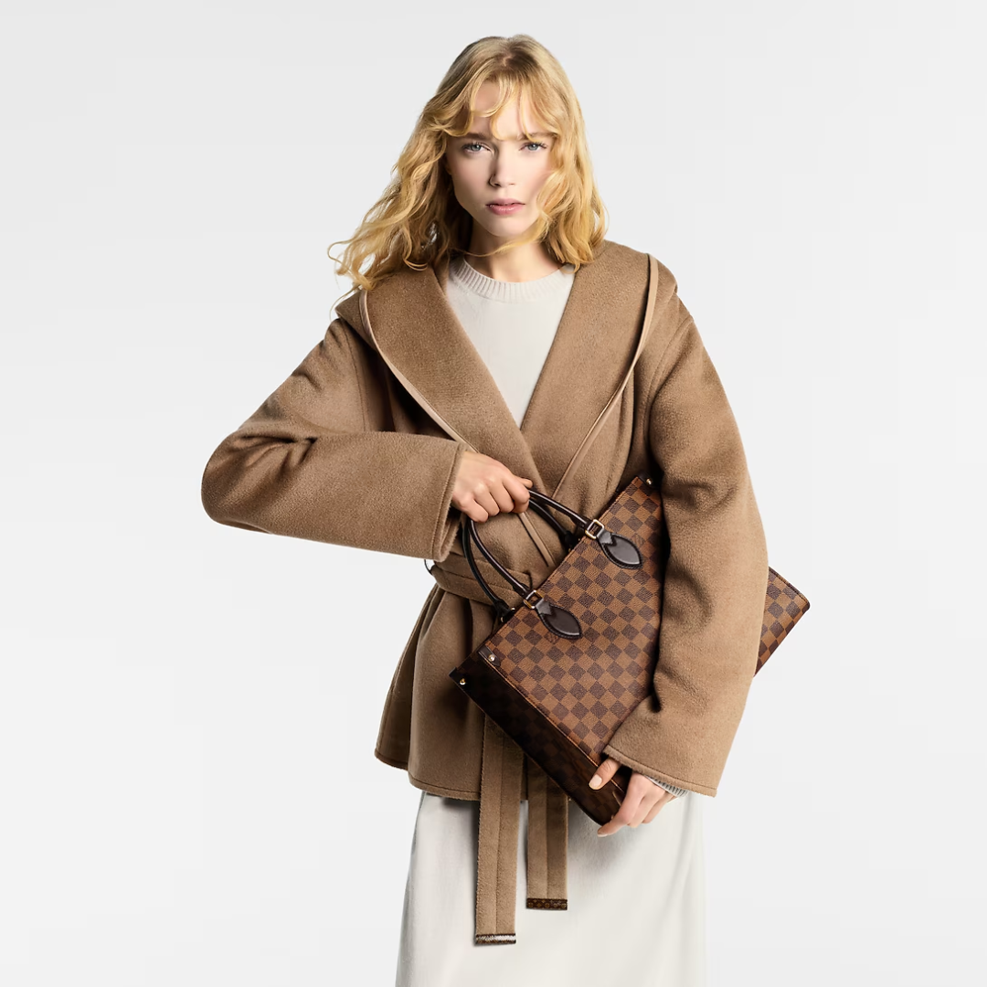 LOUIS VUITTON – CARTERA ONTHEGO MM