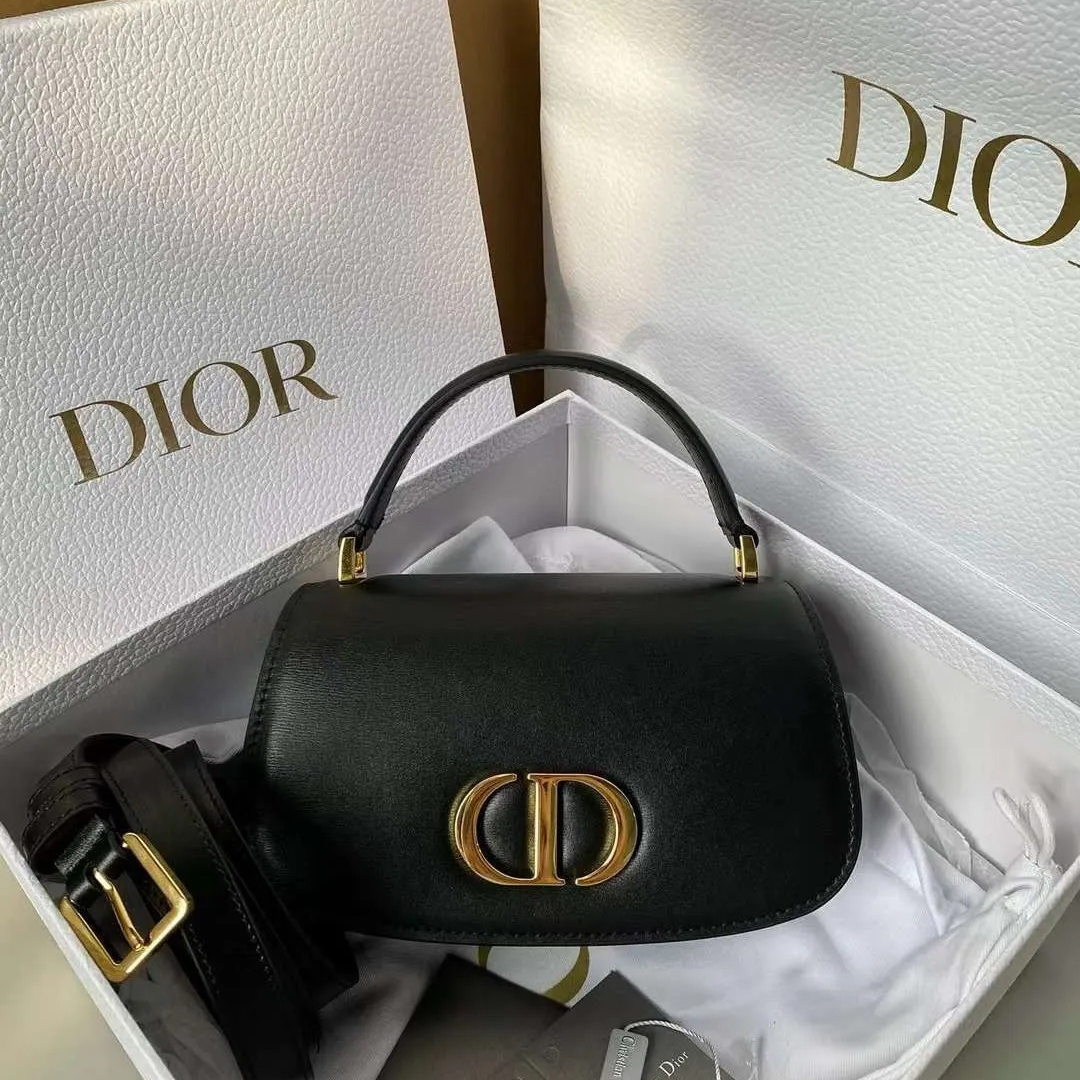 CARTERA MEDIANO DE ASA DIOR 30 MONTAIGNE AVENUE